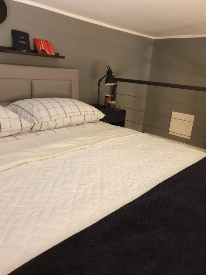 Apartment Sea Promenade - Opatija Center Екстер'єр фото